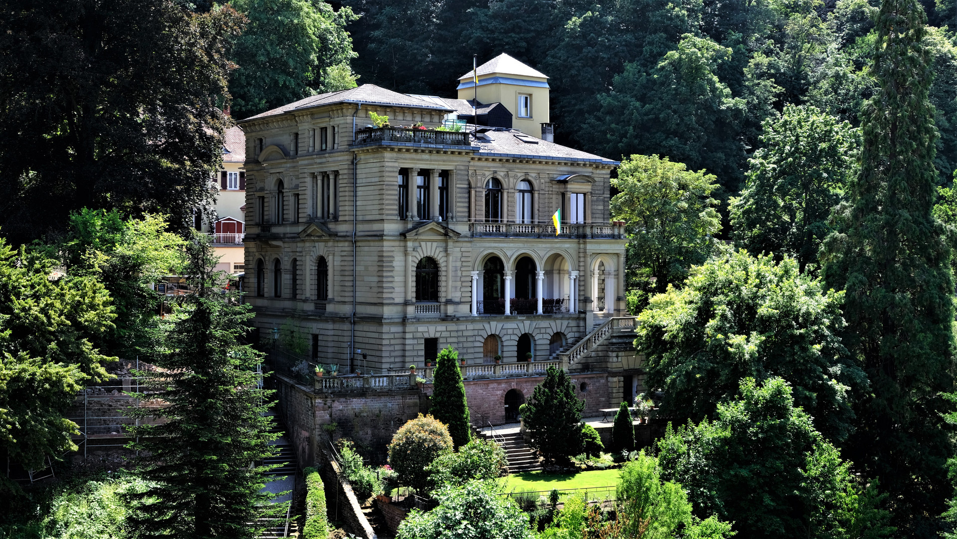 Villa im Grünen