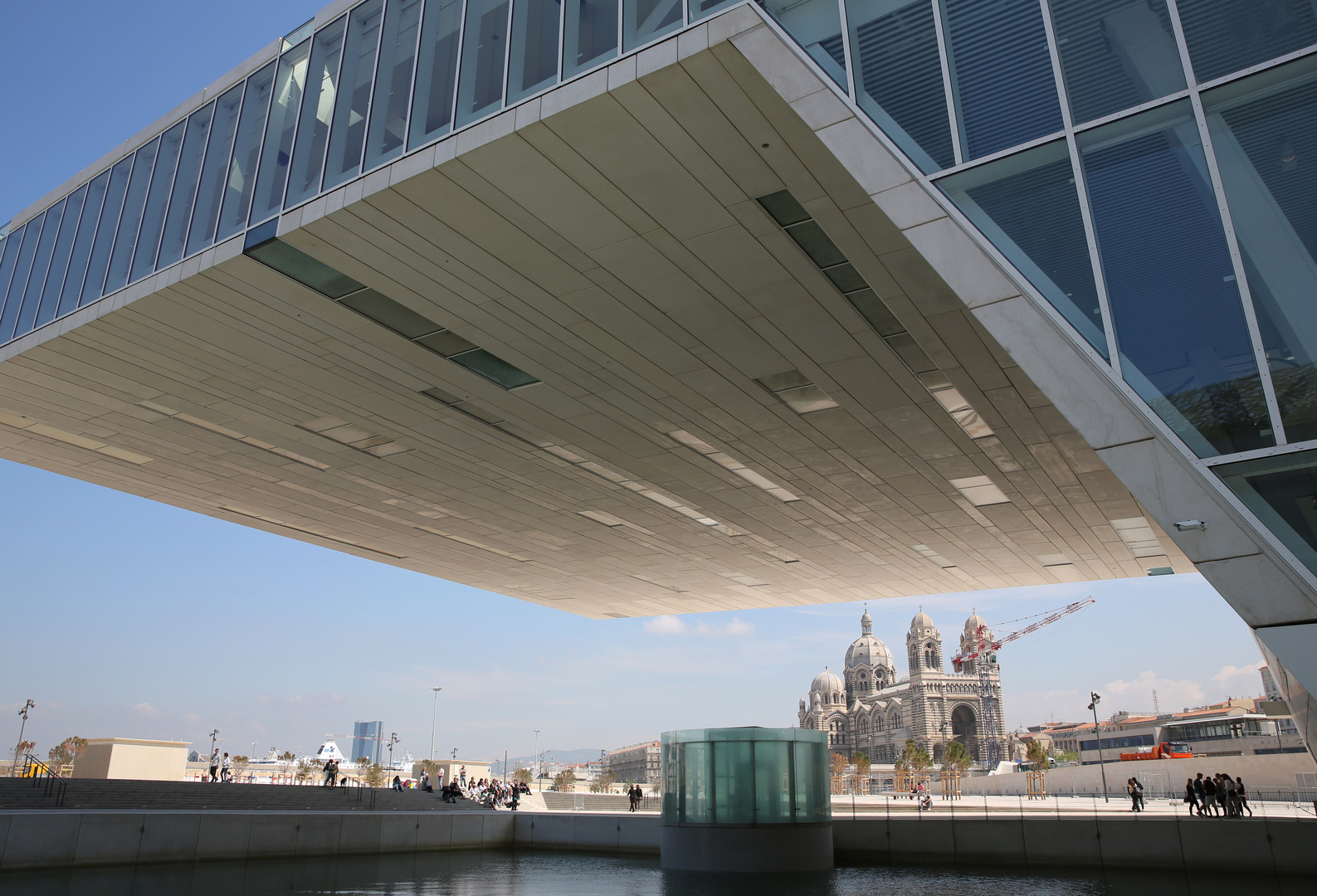 Villa Méditerranée am neuen Hafen