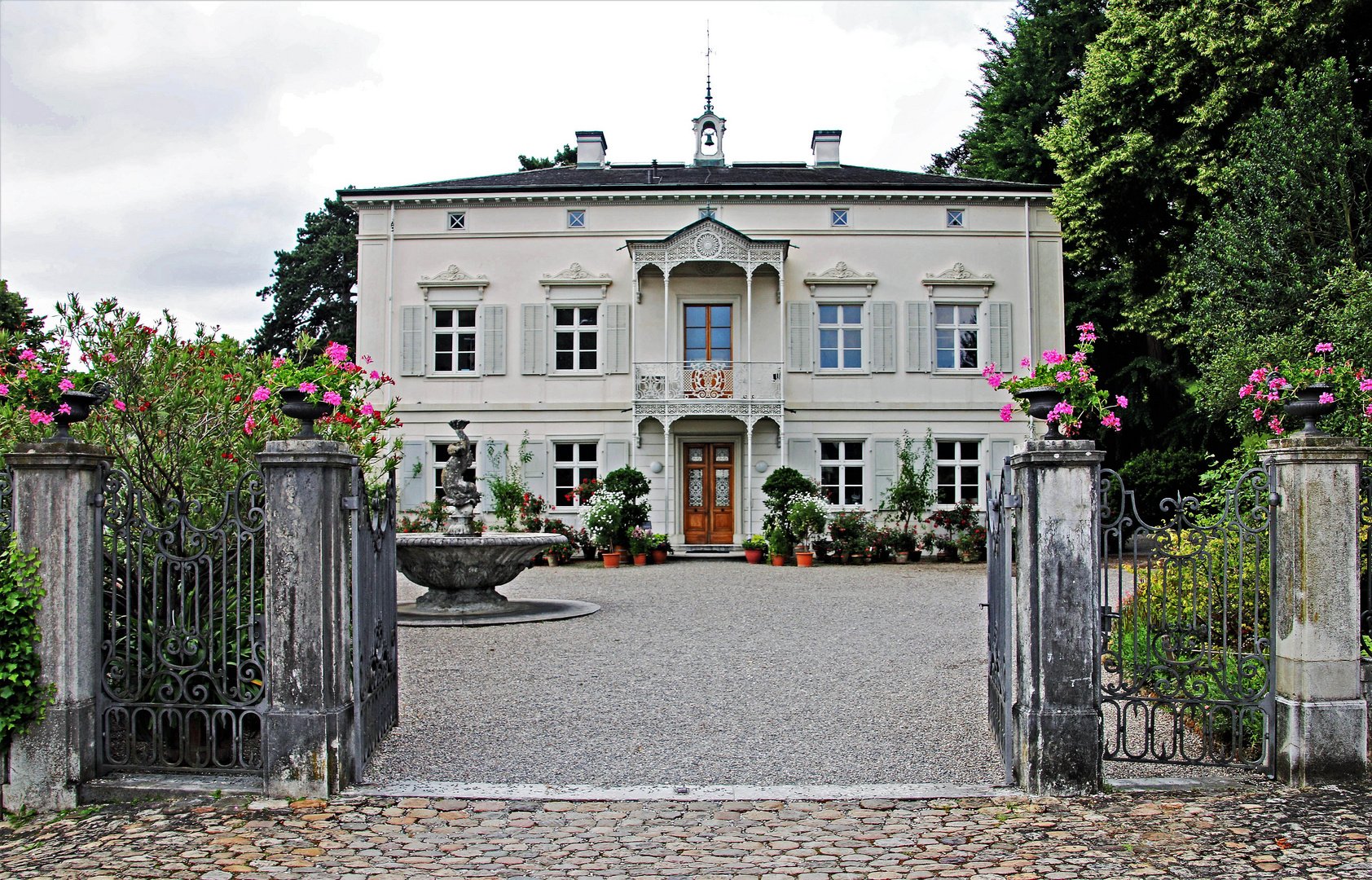 Villa Merian