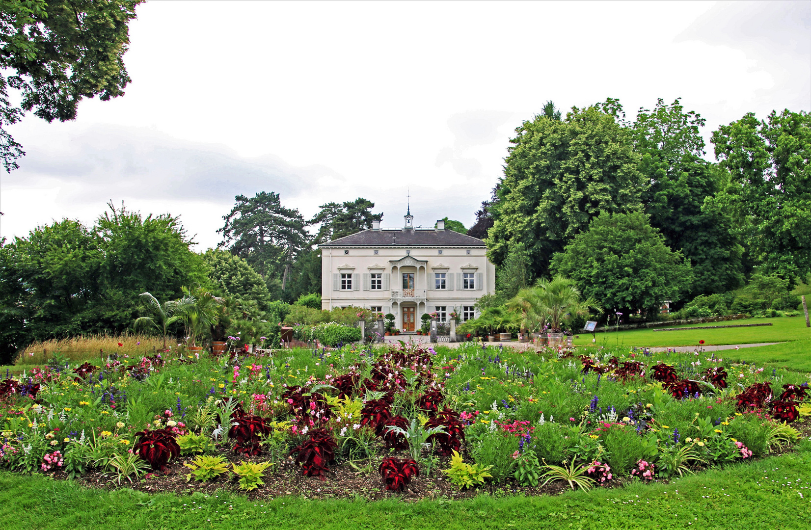 Villa Merian, Park im Grünen