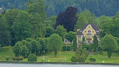 Villa mit Park