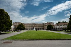 Villa Reale di Monza, giardino ingresso