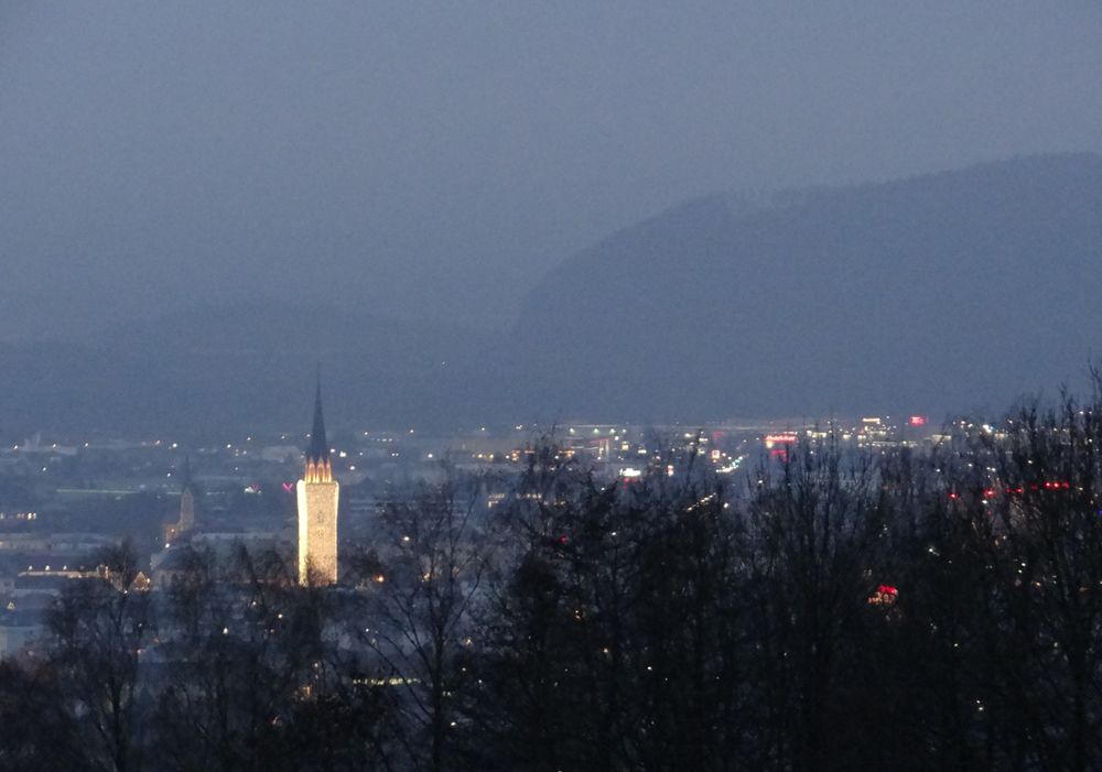 Villach bei Nebel