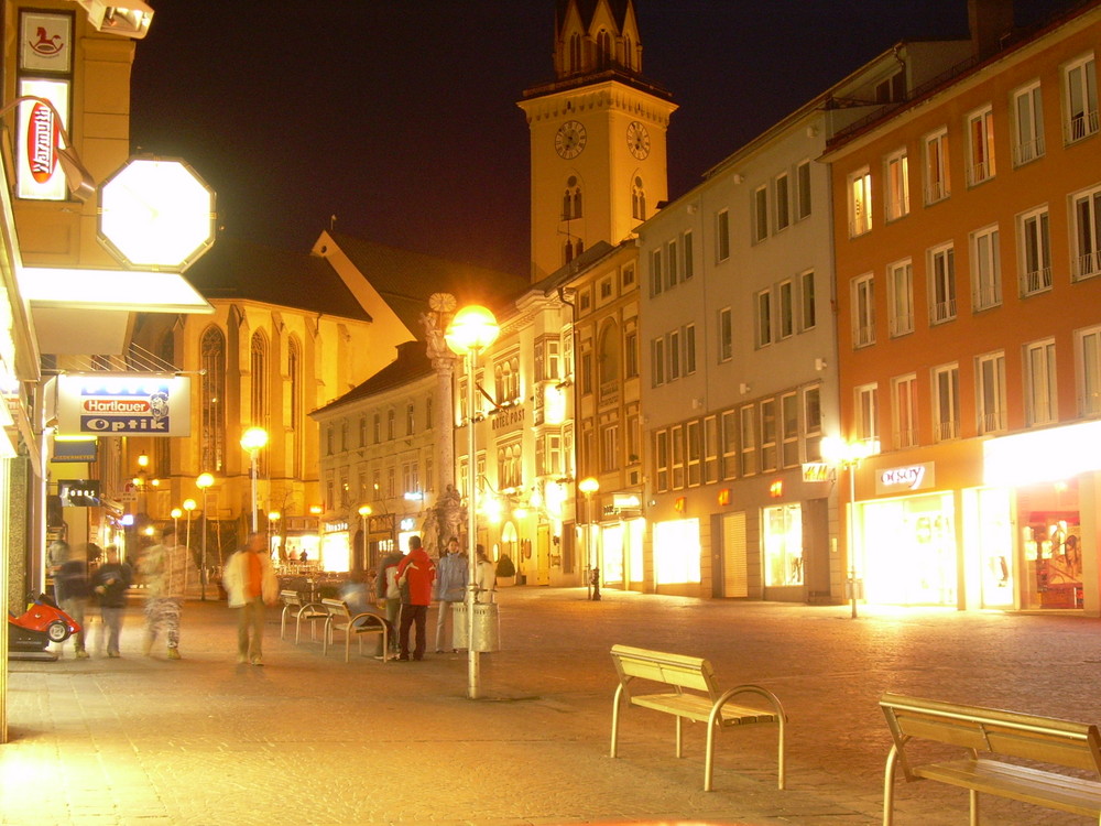 Villach in der Nacht