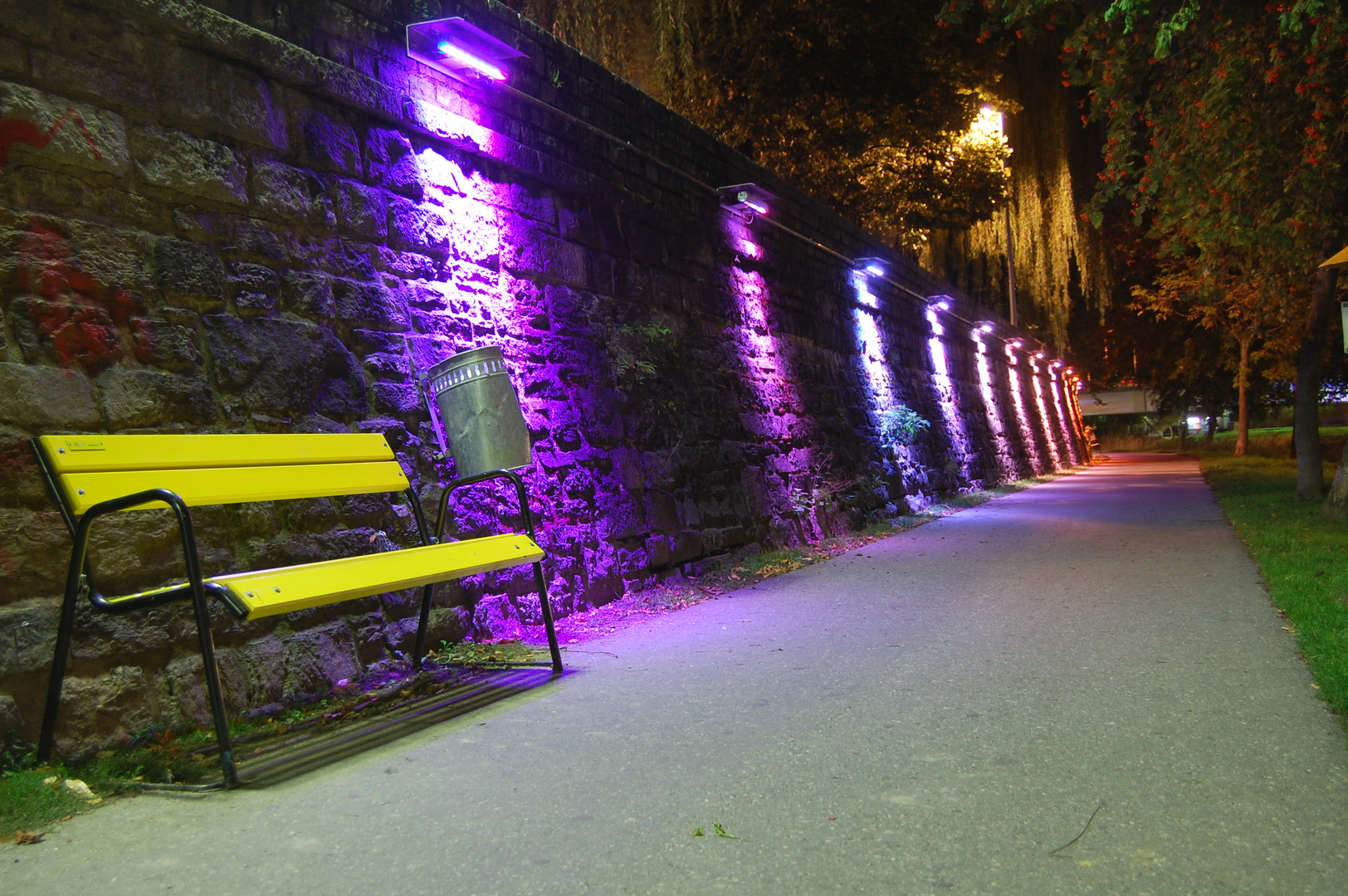 Villach Promenade bei Nacht