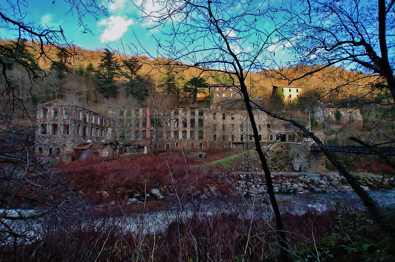 "village abandonné"