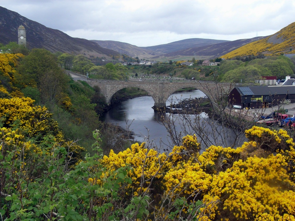 Village of Hemlsdale, Scotland