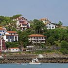 Villas à Saint-Jean-de-Luz vues de la plage -- Villen in Saint-Jean-de-Luz vom Strand aus gesehen