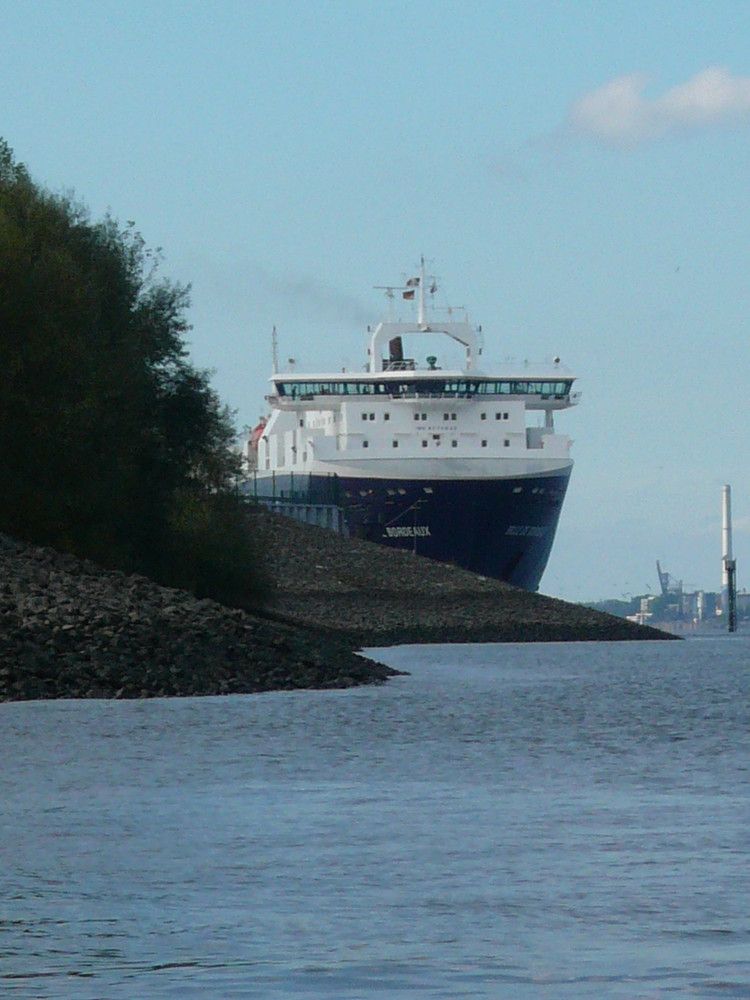 ville de bordeaux on board