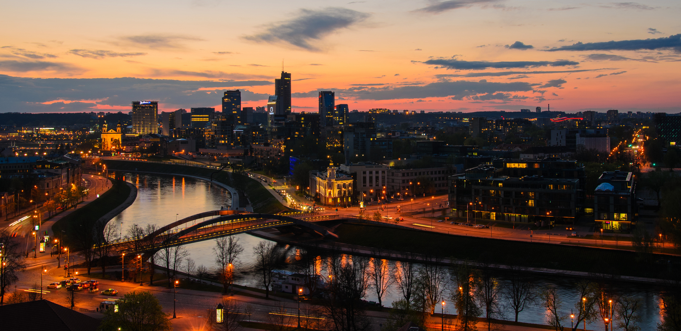 Vilnius | Blick über die Neris in die Neustadt