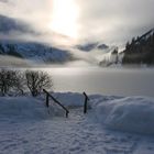 Vilsalpsee im Tannheimertal am frühen Mittag