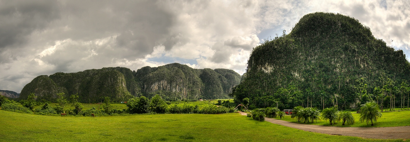 Vinales (2)