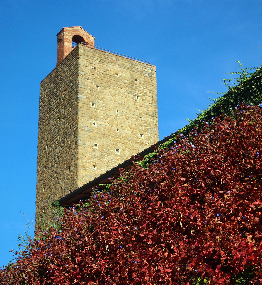 Vinci, torre ricordo di un genio