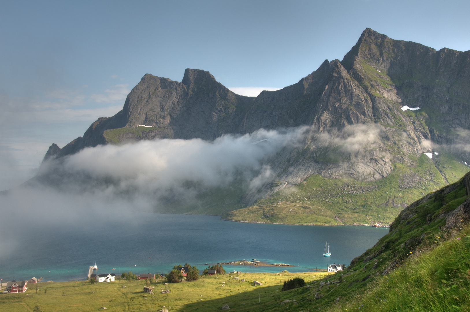 Vindstad . Fjord de Reine . Lofoten . NORWAY .