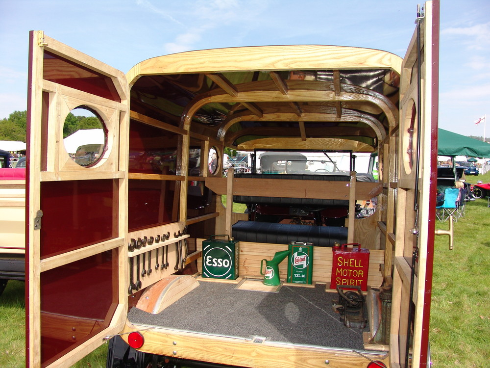 Vintage Mobile Motor Work Van