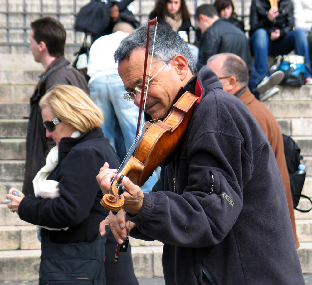 Violinist  I