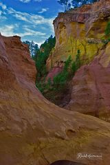 Vision de l'ocre dans le Lubéron, région du Vaucluse, France