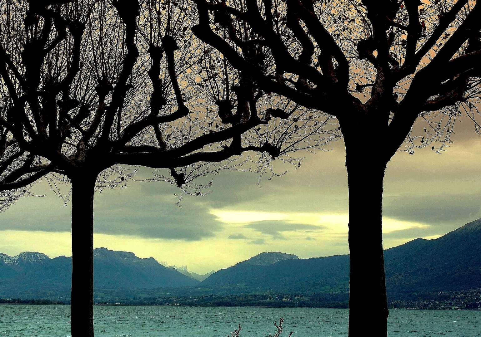 Vision du lac d'Annecy