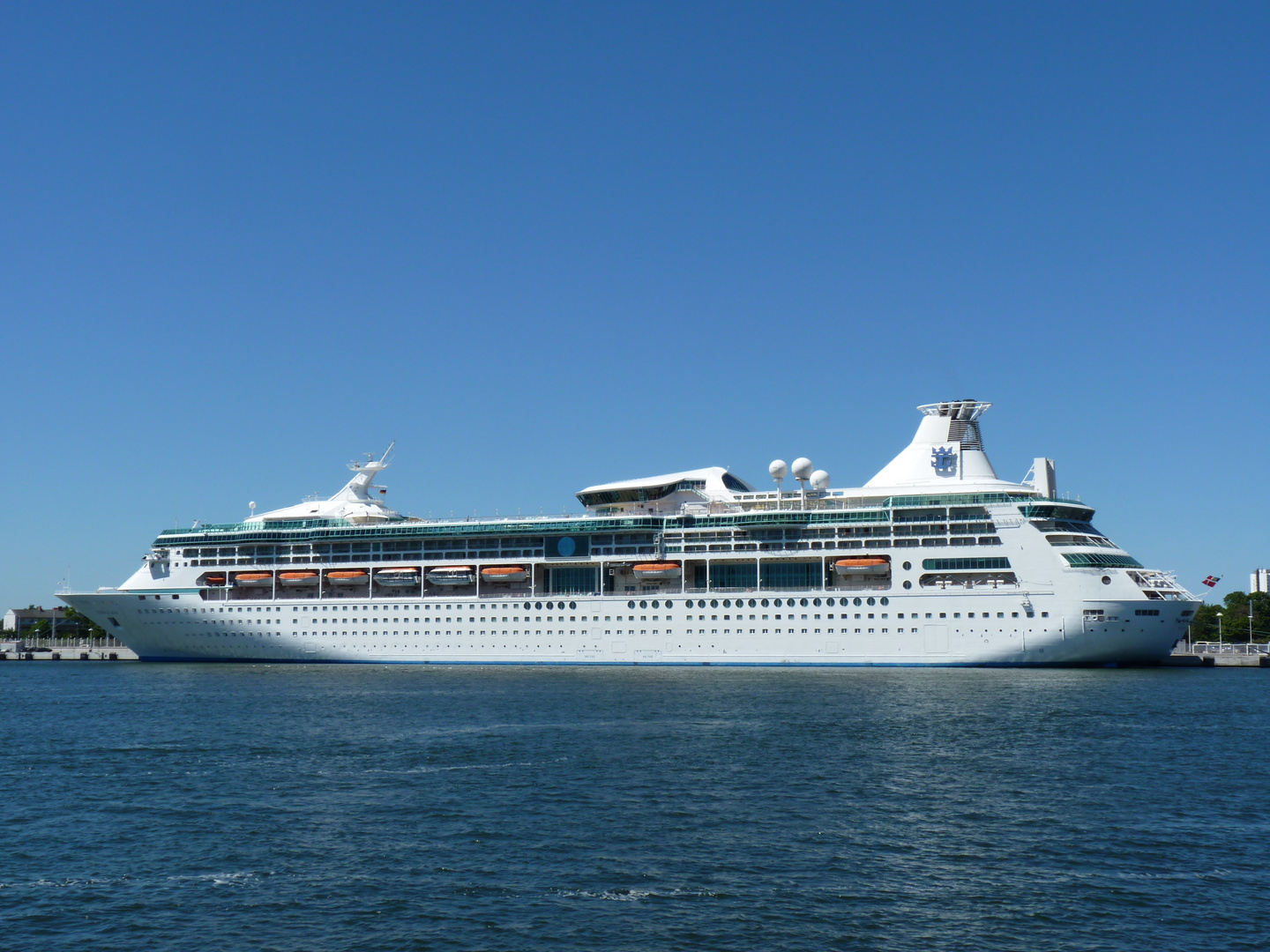 VISION OF THE SEAS