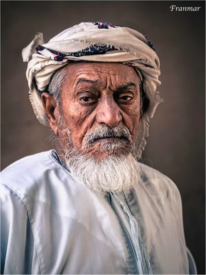 Visiones de Oman - Retrato 1