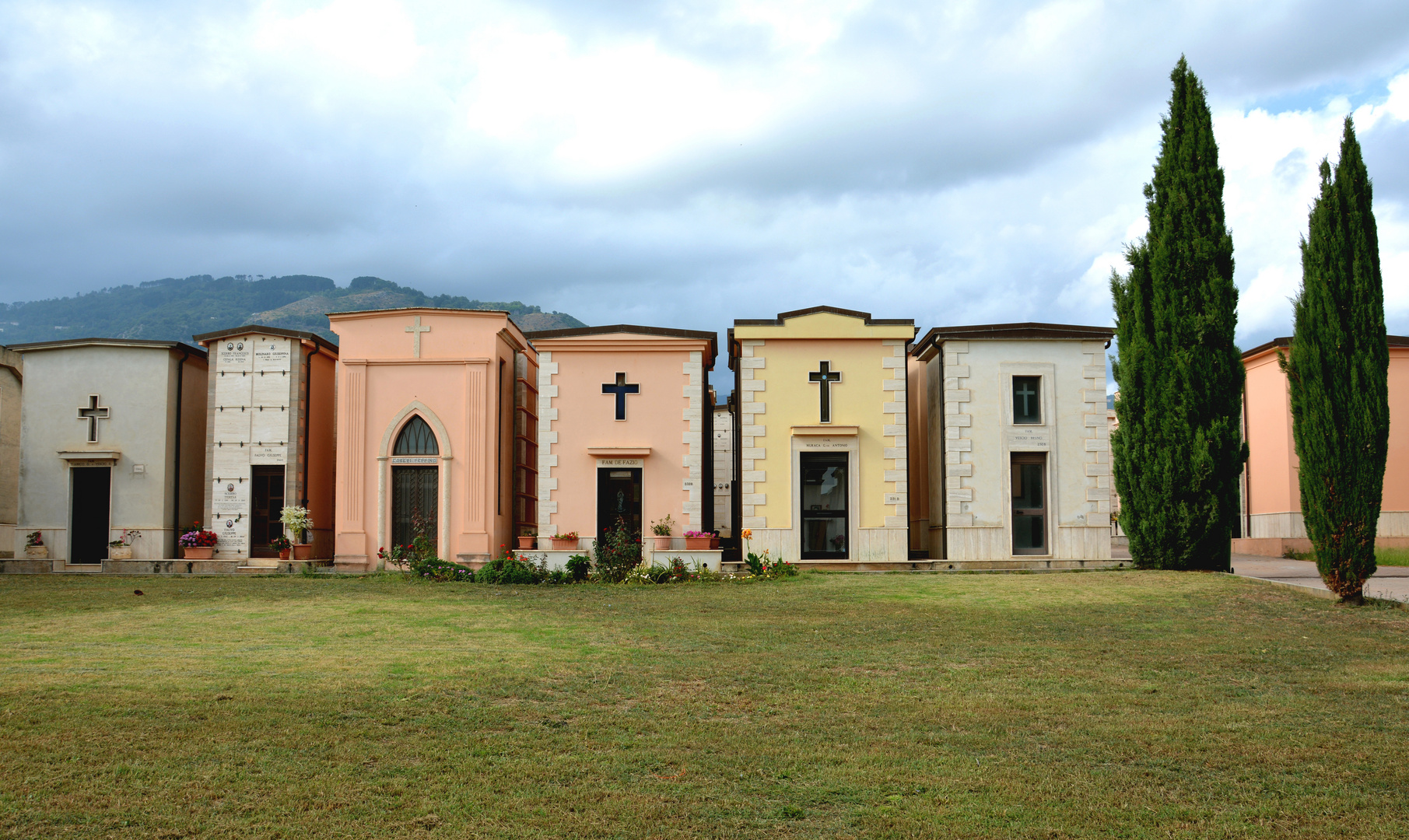 visita al cimitero .....