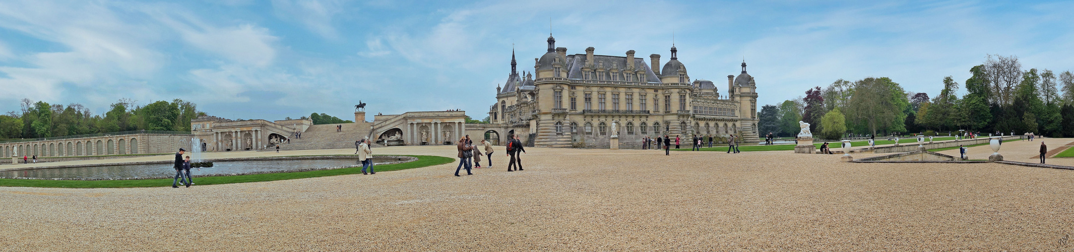 Visite virtuelle de Chantilly ....