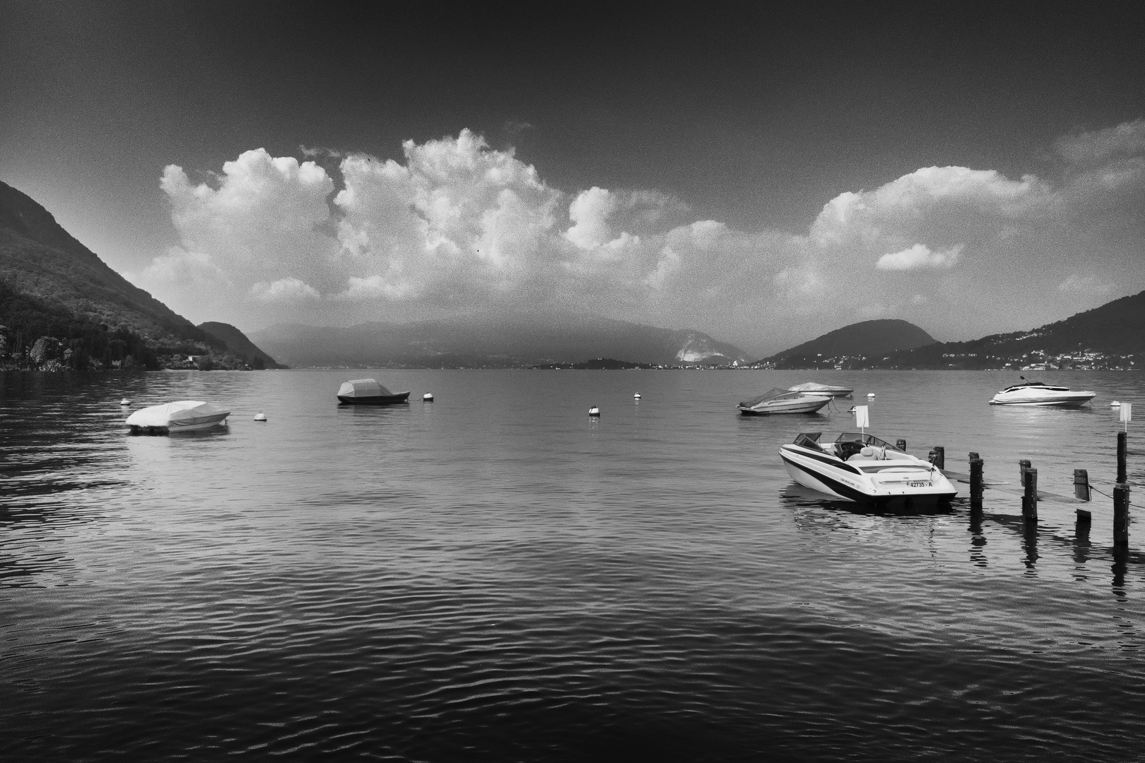 Vista da piazza Lago, Caldè