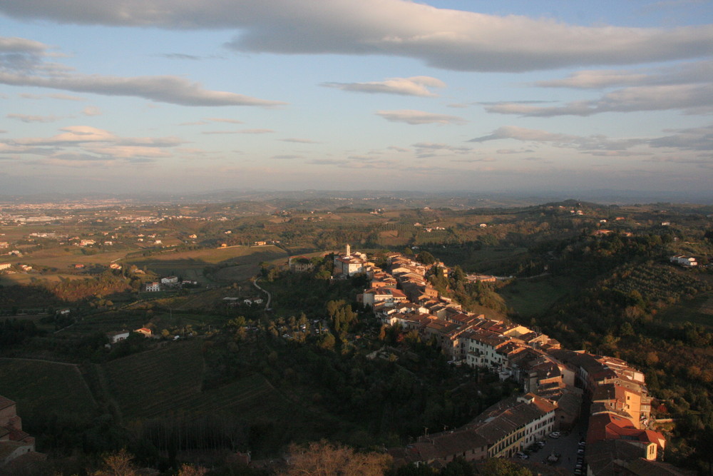 vista dalla torre di san miniato- toscana