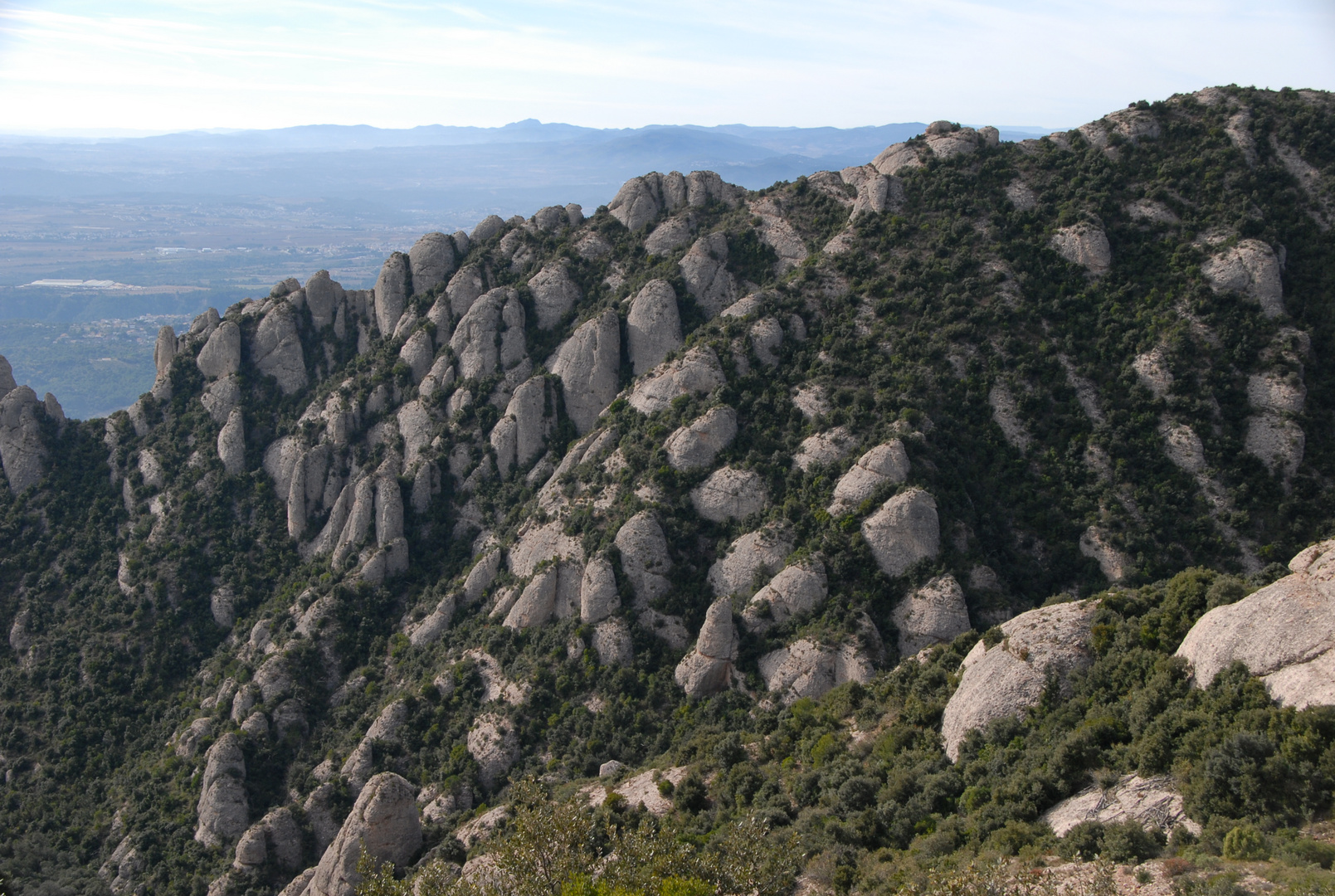 Vista de la montaña de Montserrat - 3