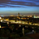 Vista della Piazza Michelangelo sui tetti di Firenze