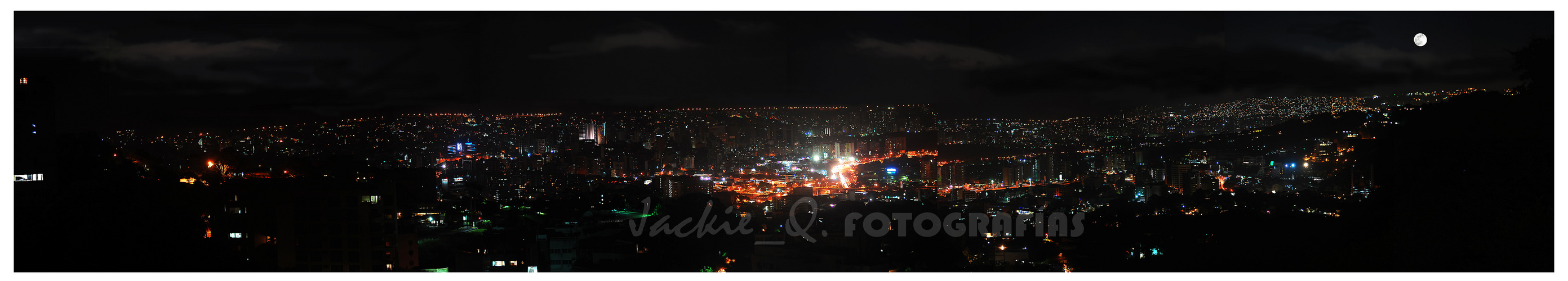 Vista desde Terrazas de La Alameda, en Caracas