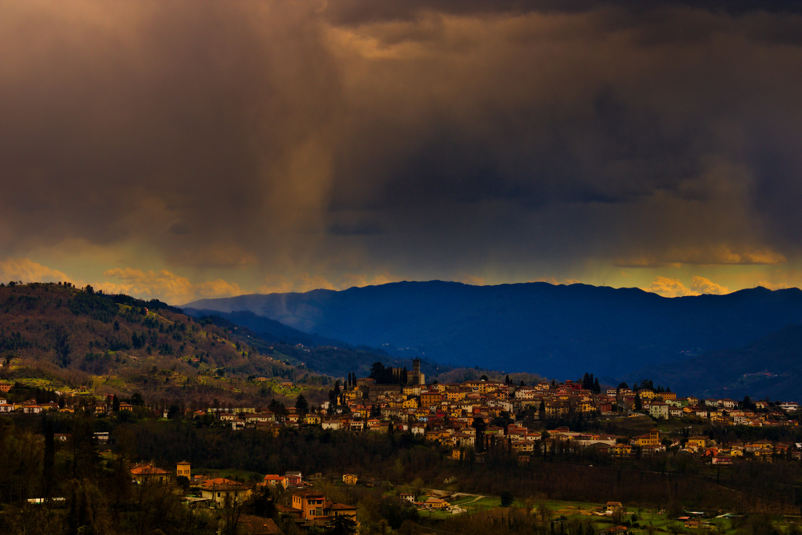 Vista di Barga (LU)