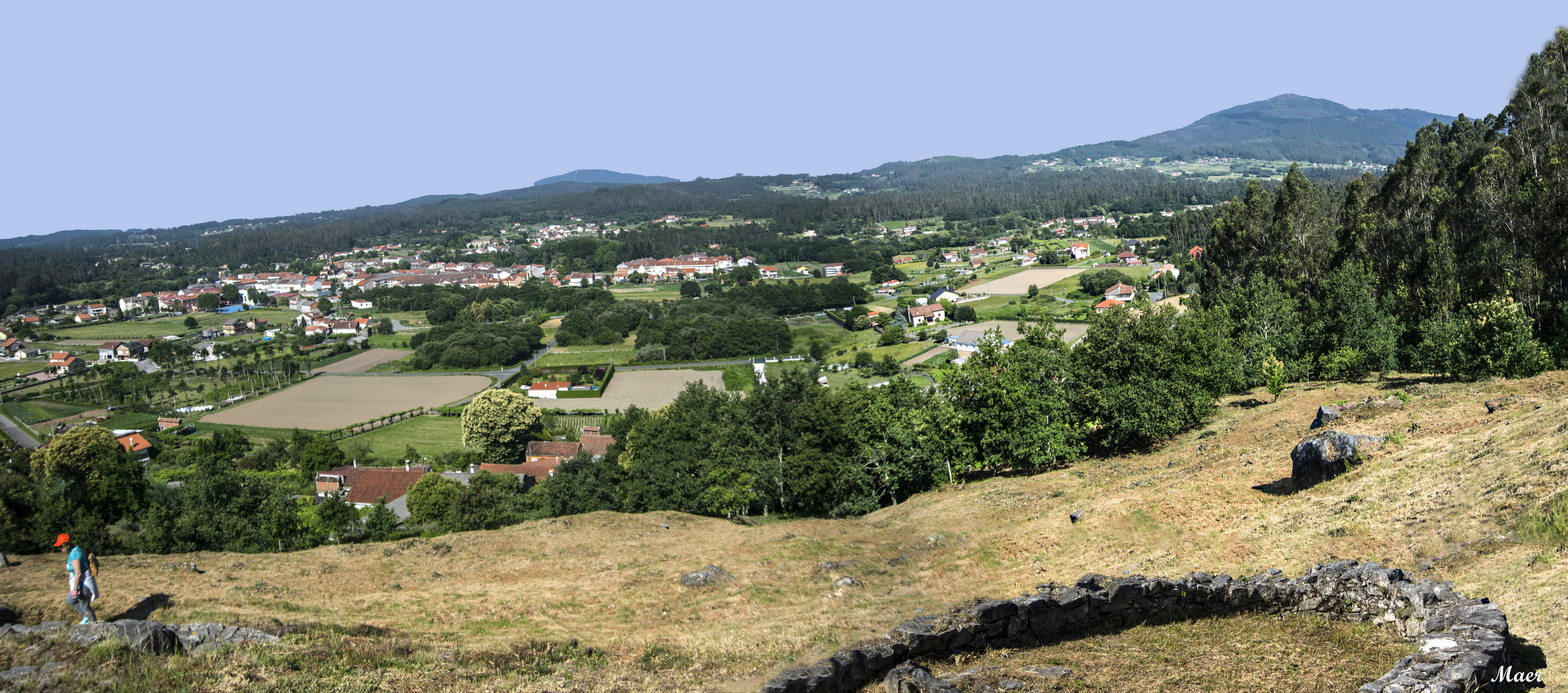 Vista panorámica de Cuntis desde el cerro de los castros de Castrolandin.