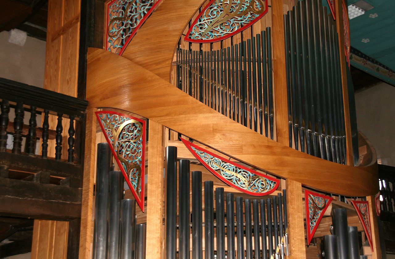 Vista parcial del órgano de la iglesia de Urrugne/Urruña (País Vasco francés)