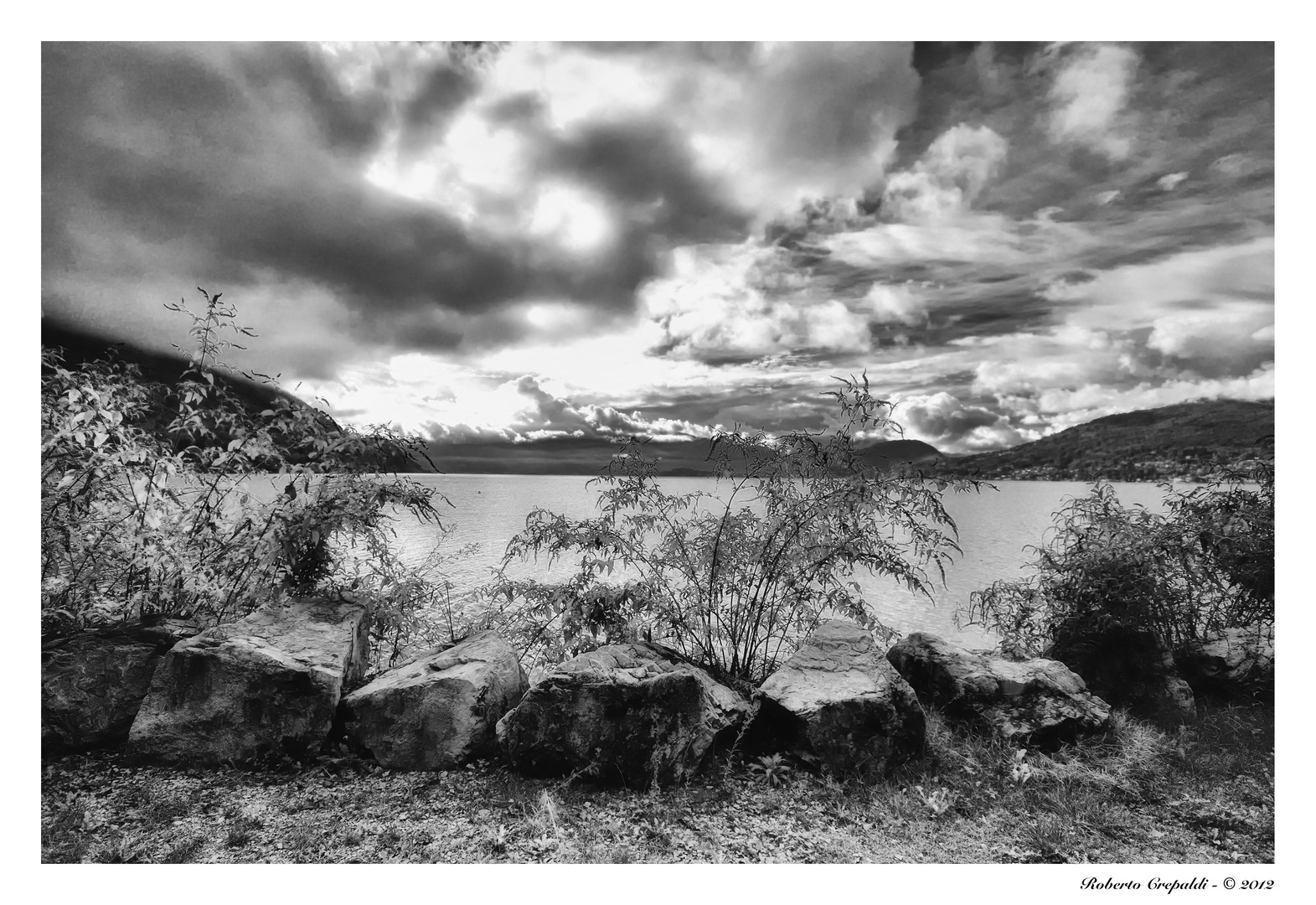 Vista sul lago Maggiore da Caldè