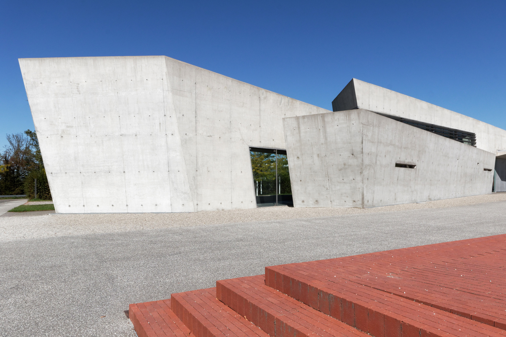 Vitra Campus: Feuerwache von Zaha Hadid 2