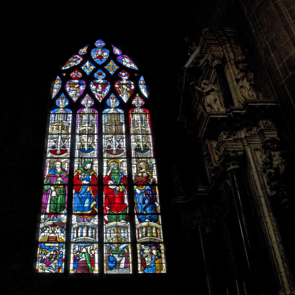 Vitraux d’Arnaud de Molès, Cathédrale Sainte-Marie d’Auch -- 2