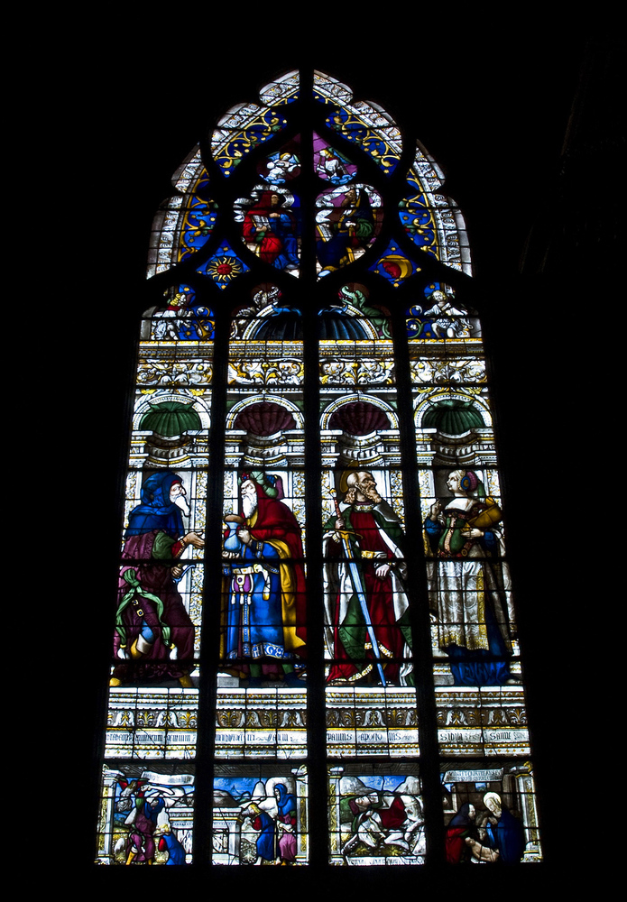 Vitraux d’Arnaud de Molès, Cathédrale Sainte-Marie d’Auch -- 3