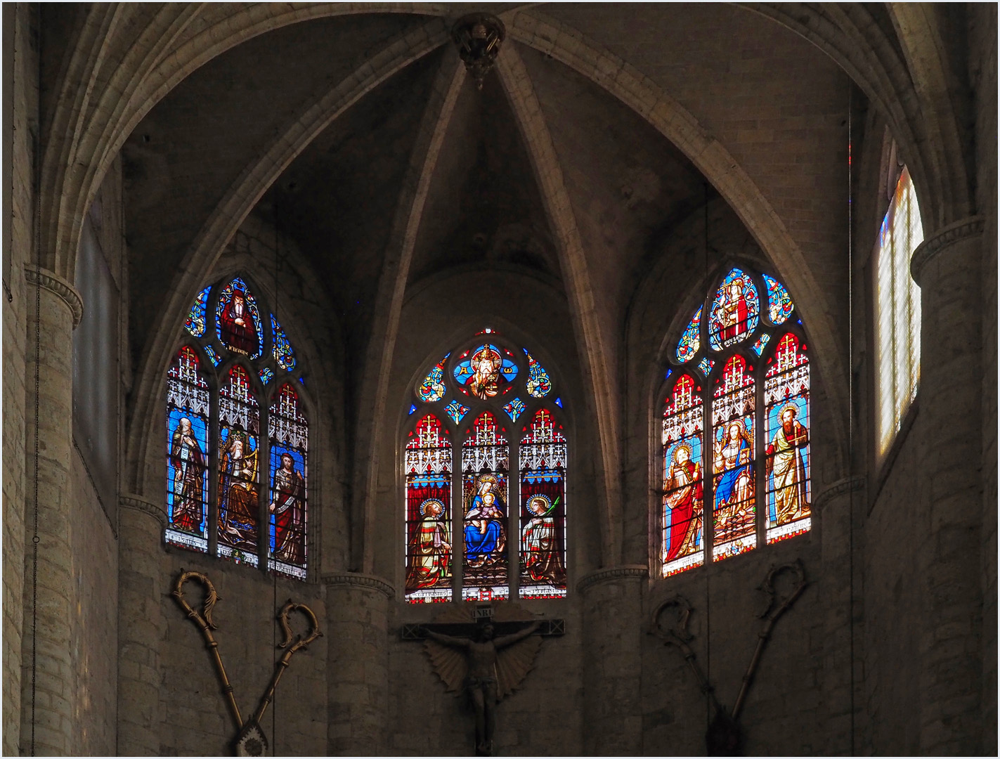 Vitraux du Choeur  -- Cathédrale Saint-Gervais-Saint-Protais de Lectoure