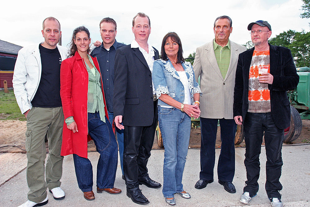 v.l. Lotto King Karl,Julia Köhn,Leo Reiser,John Barron,Uschi Nerke,Dieter Bruhn und Klaus Büchner