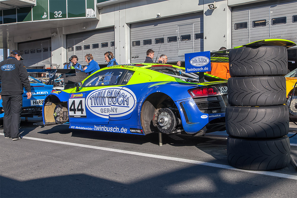 VLN, 22.06.13, Boxenausfahrt