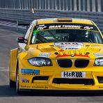 VLN, Archiv 2011, ..BMW bei der Boxeneinfahrt..