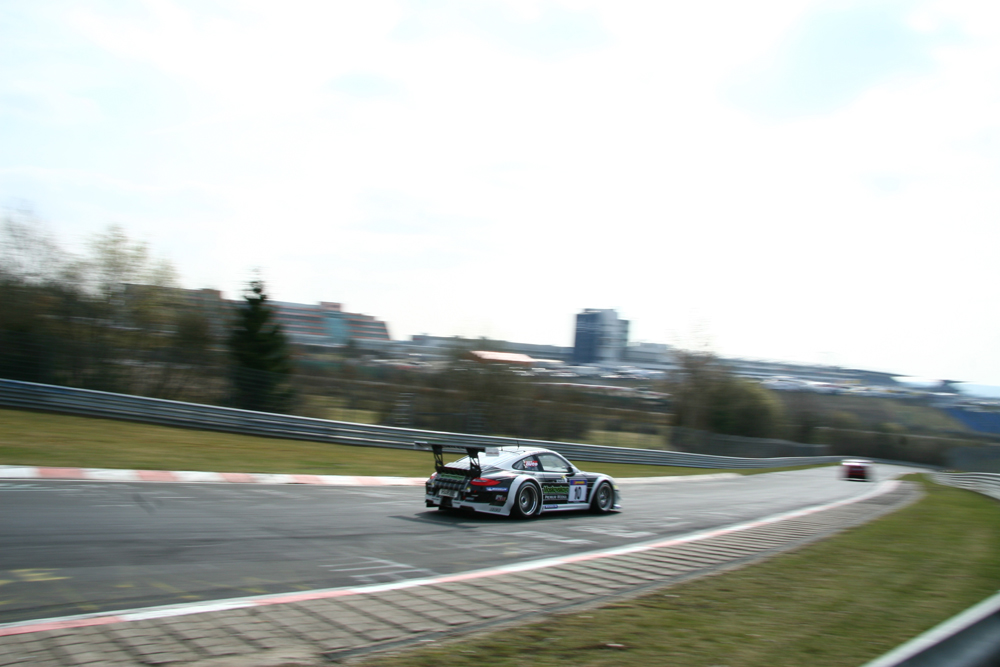 VLN Einstellfahrten 2011 IIII