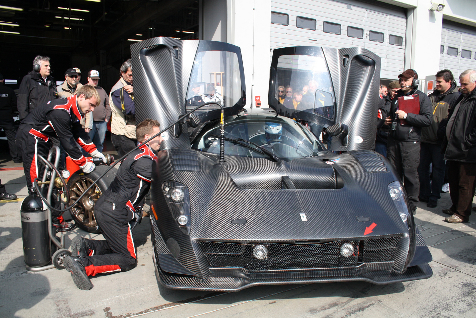 VLN Probe- und Einstellfahrt - 26. März 2011 - Ferrari P4/5 Pininfarina