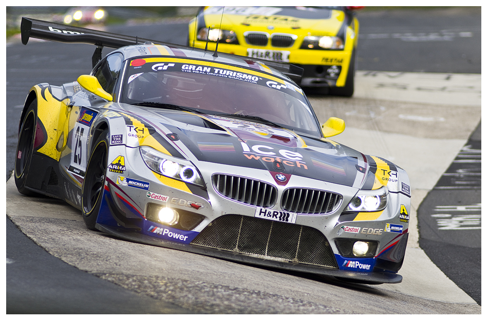 VLN8: BMW Z4 im Karussel