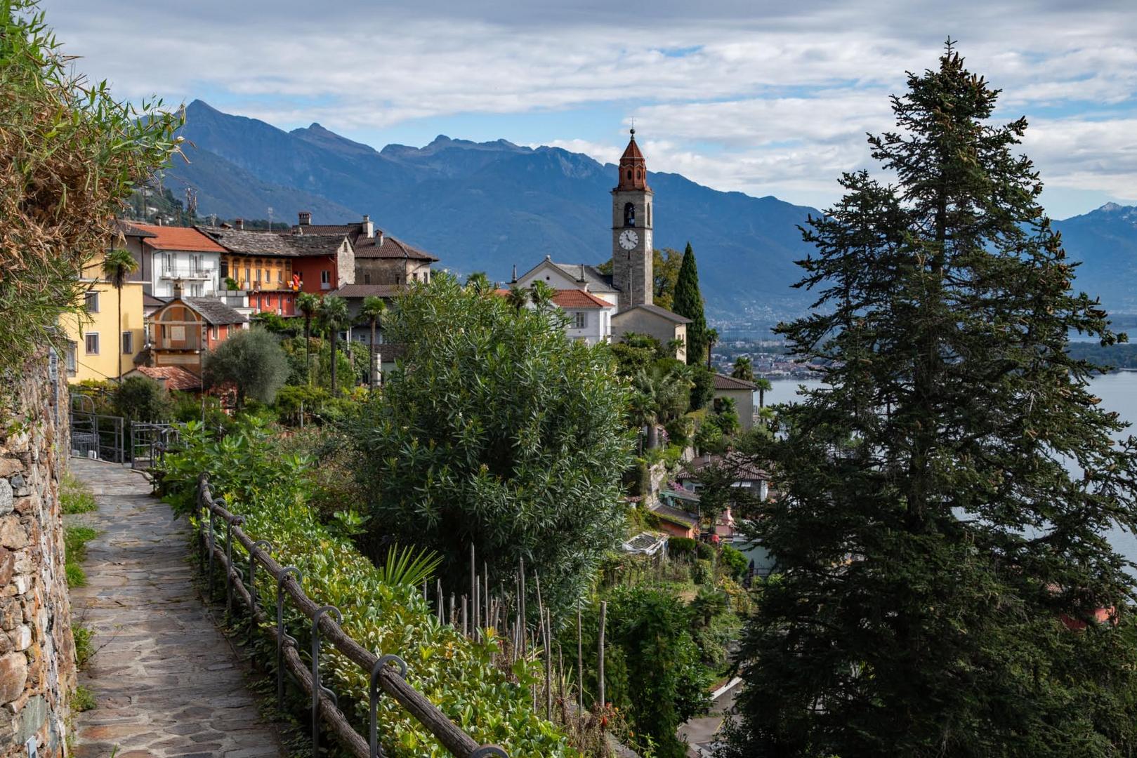 vo Porto Ronco of Ascona zue