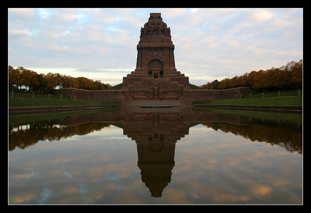 - Völkerschlachtdenkmal -