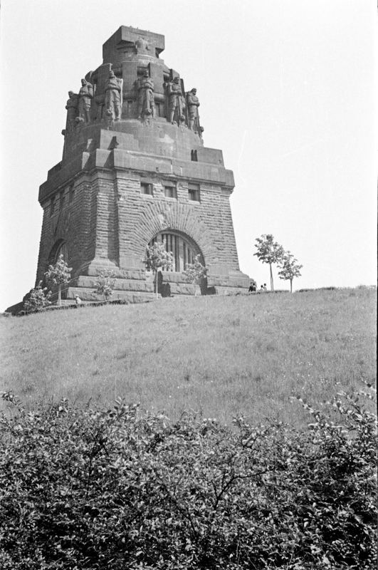 Völkerschlachtdenkmal 50er