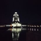 Völkerschlachtdenkmal bei Nacht 