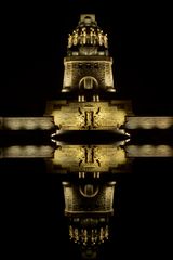 Völkerschlachtdenkmal bei Nacht